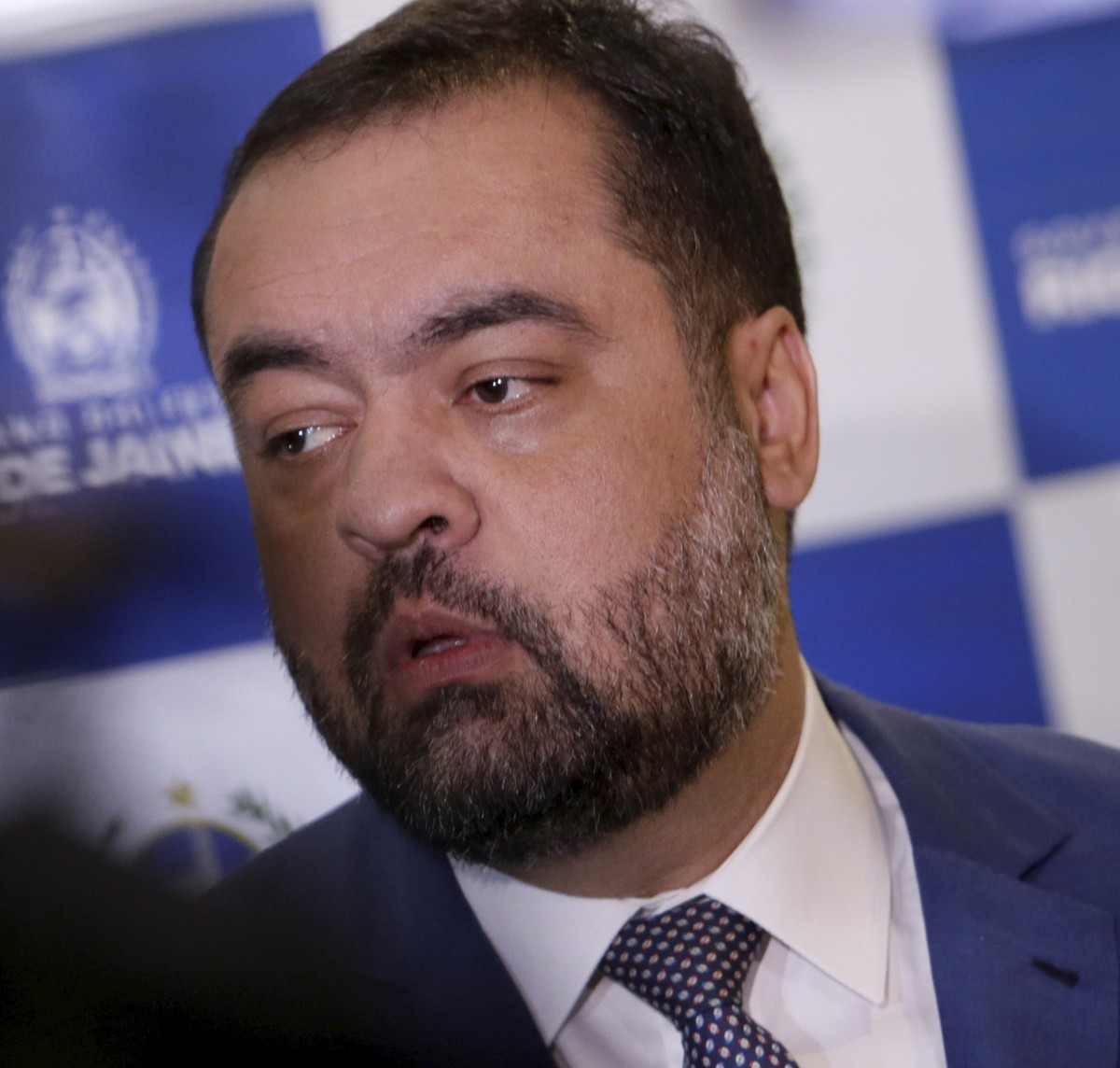Cláudio Castro é alvo de busca e apreensão pela PF em operação sobre Banco Master