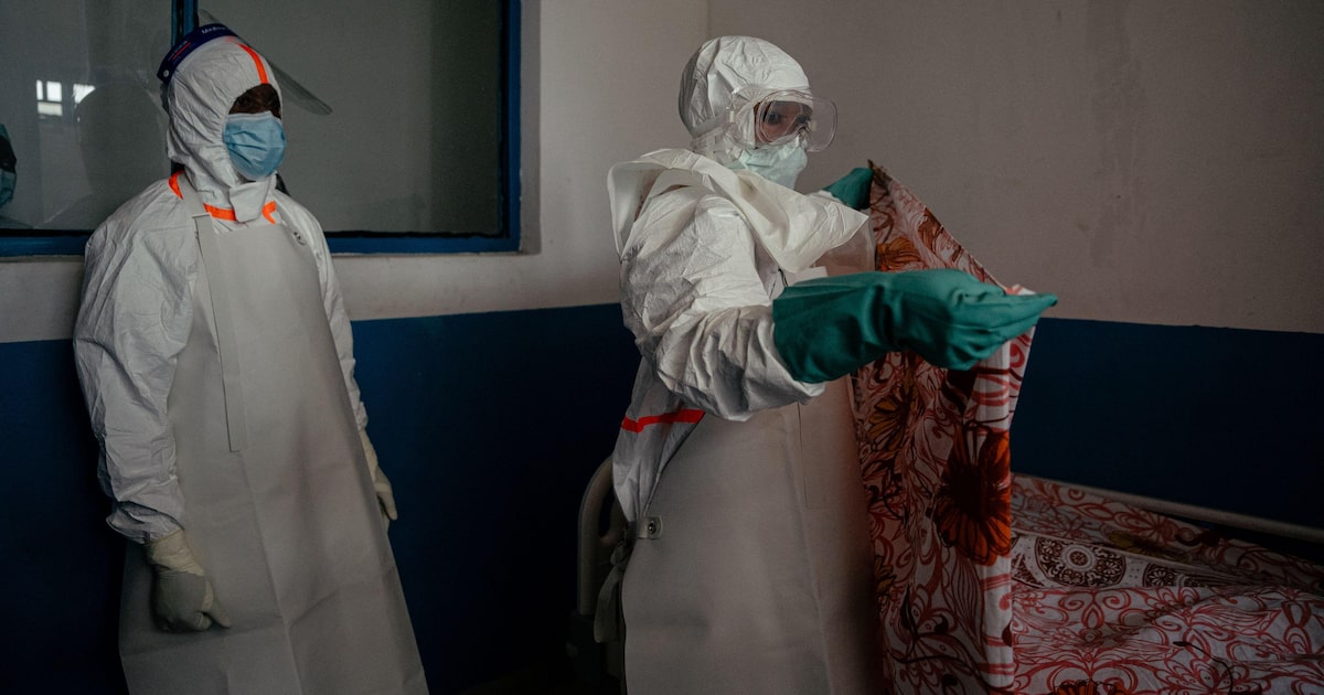 Moradores do Congo invadem hospital para retirar corpo de líder religioso morto por ebola