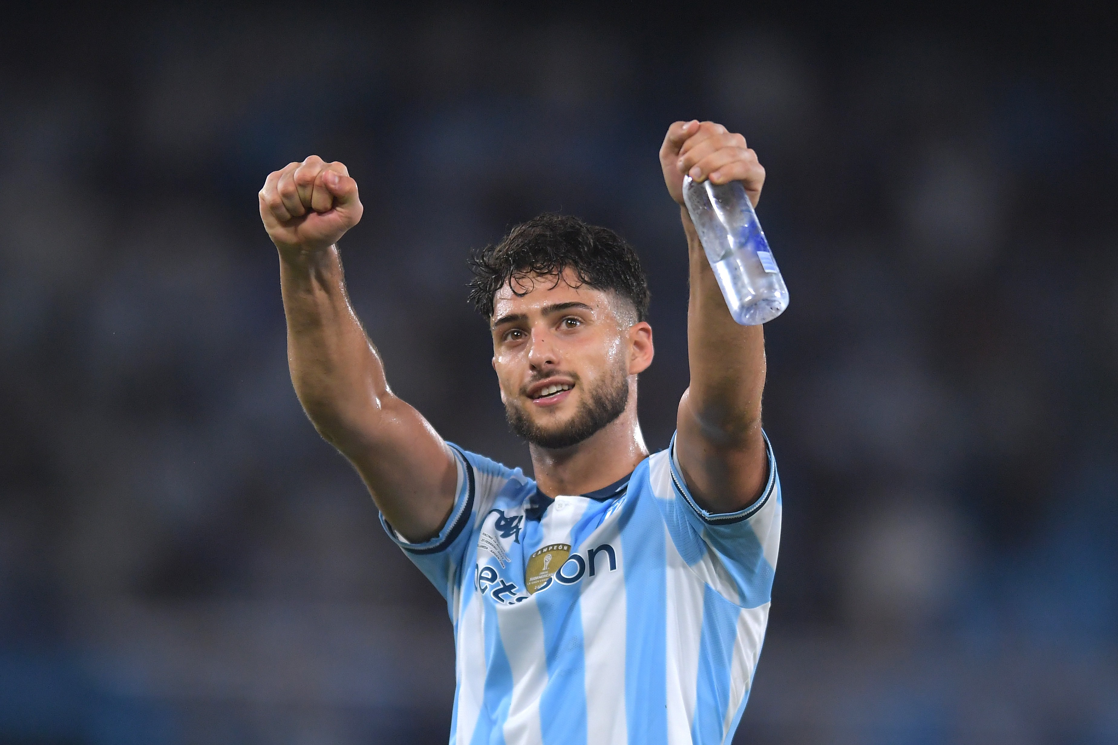 Racing wants sale, and Botafogo moves away from defender Di Cesare