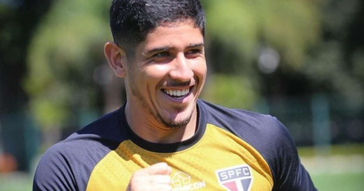 São Paulo finalizes preparation and should repeat base to face Cruzeiro