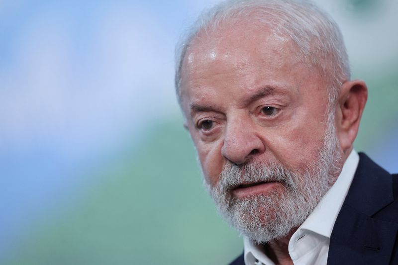 Real Time Big Data: 51% disapprove of Lula government; 44% approve