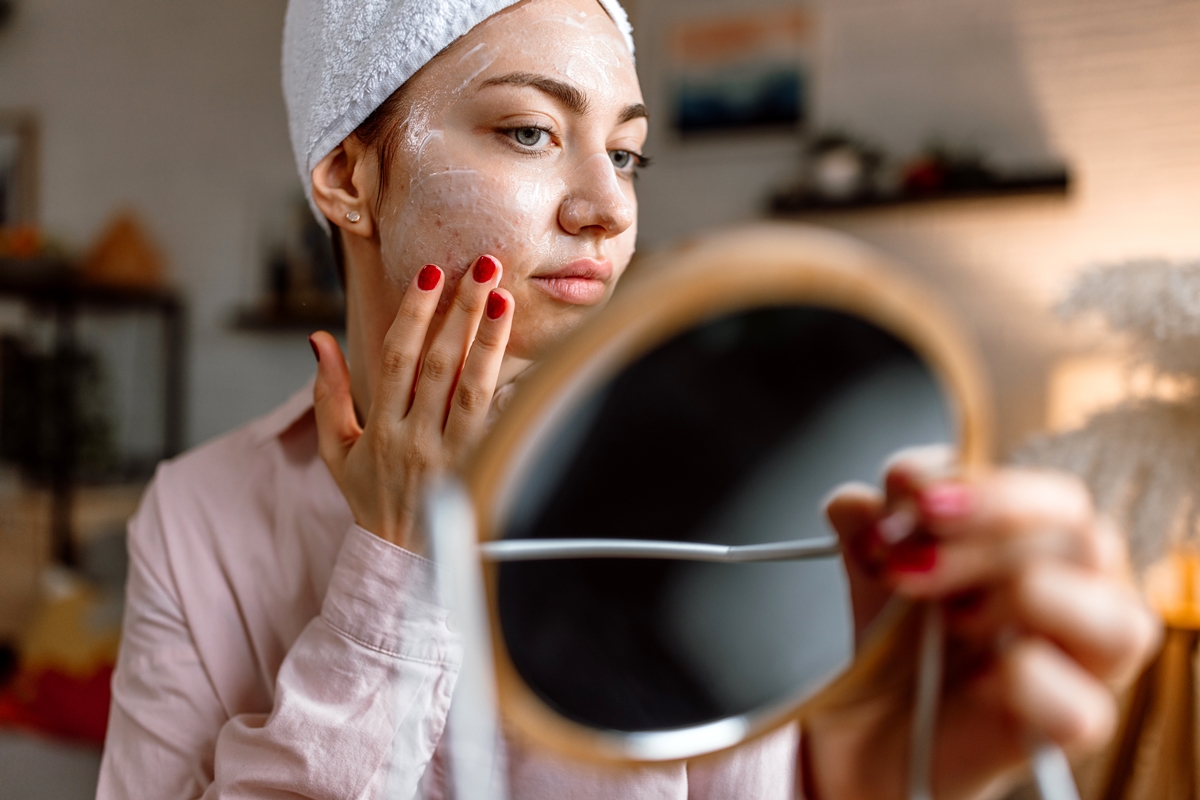 Skin Streaming: how minimalism can save your skin